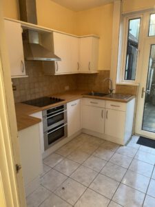 A kitchen update job in Swansea after photo