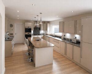 Modern minimalist kitchen in Mayals with island